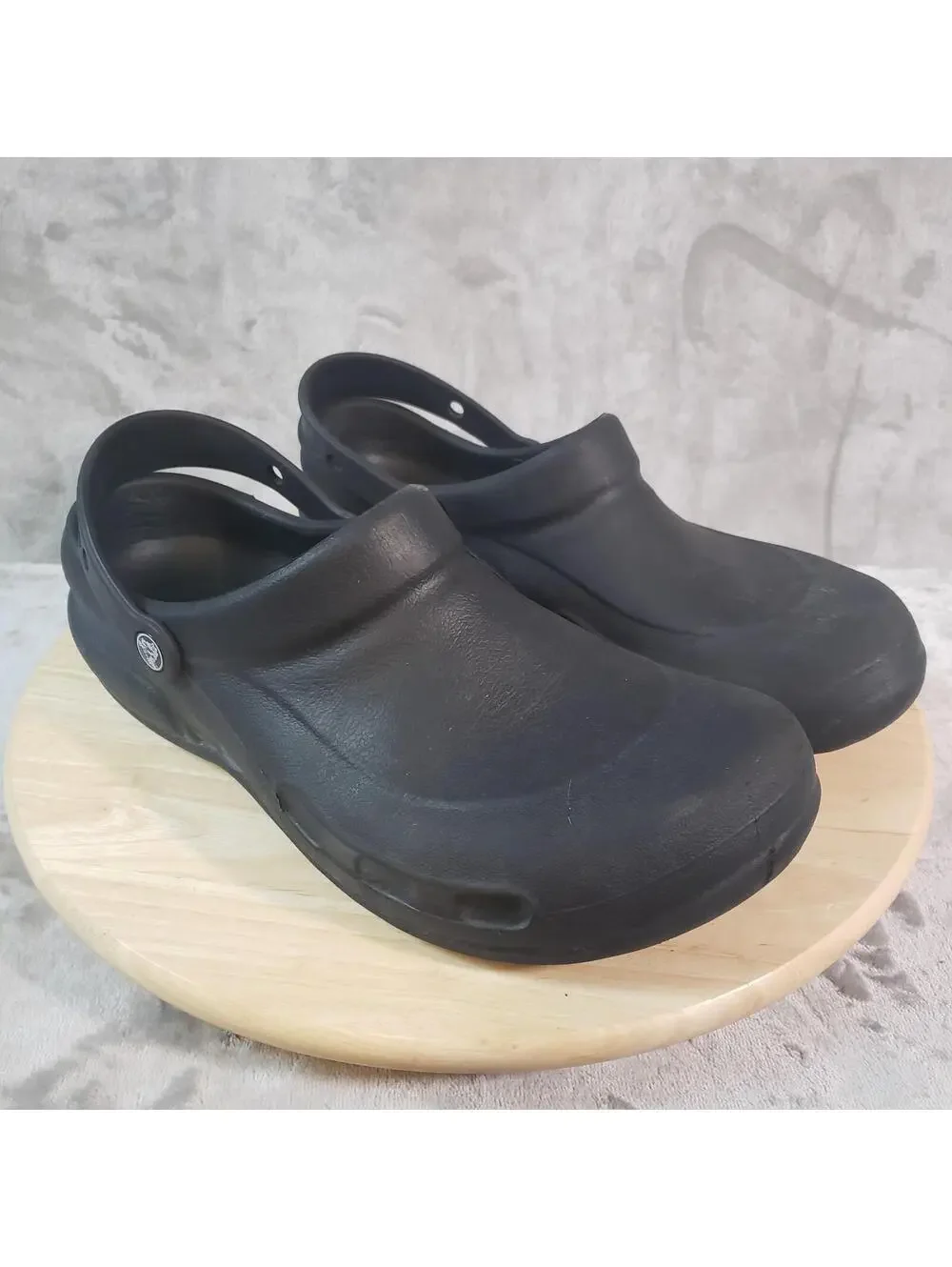 Crocs Black Slip Resistant Odor Resistant Slip-On Sandals Men's Size 12